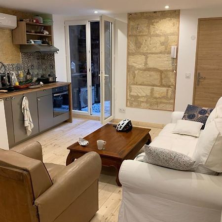Appartement Cosy Avec Climatisation Et Patio Centre Historique De บอร์โด ภายนอก รูปภาพ